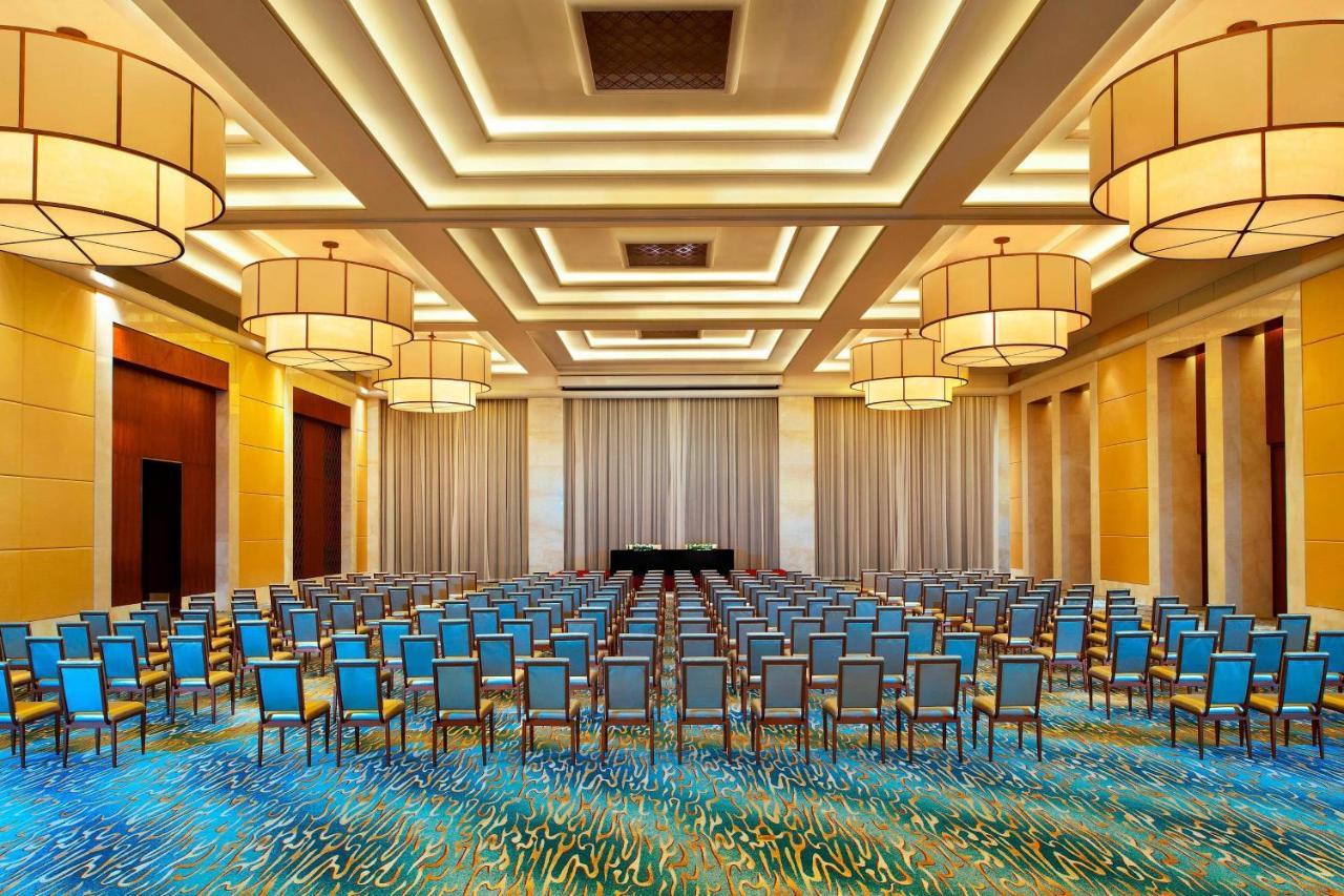 The St. Regis Sanya Yalong Bay Resort Bagian luar foto